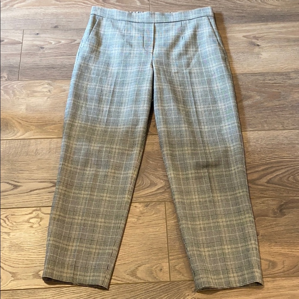 Aritzia // Babaton Conan Plaid Pants - Picture 5 of 10